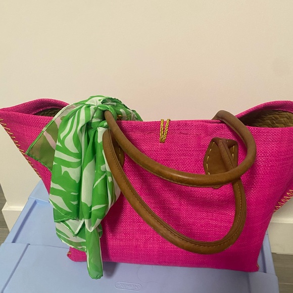 Lilly for Target woven bag NWT. Never used. - Picture 4 of 5
